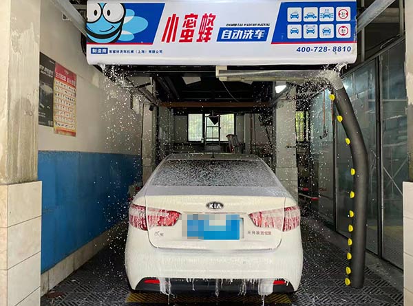 武汉东风汽车一厂、二厂洗车机